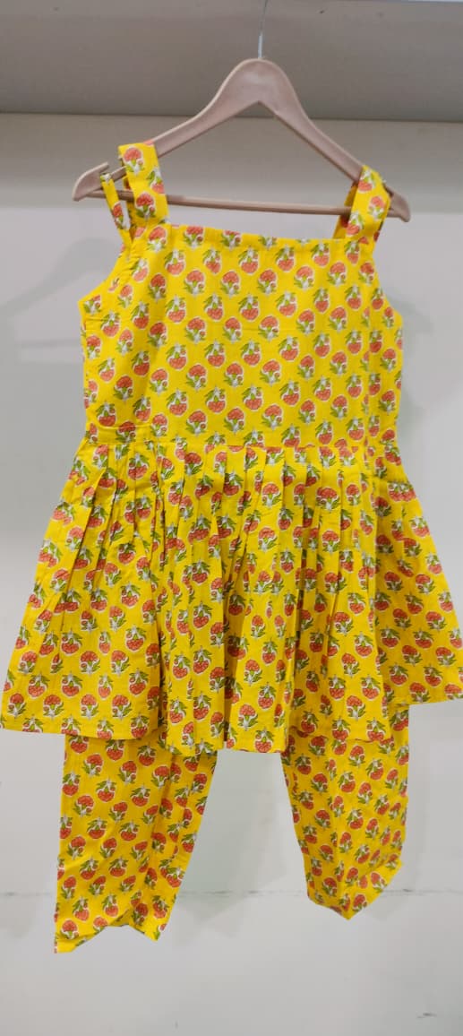 Yellow Sleevless Coordset