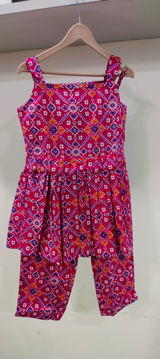 Pink Patola Sleevless Coordset