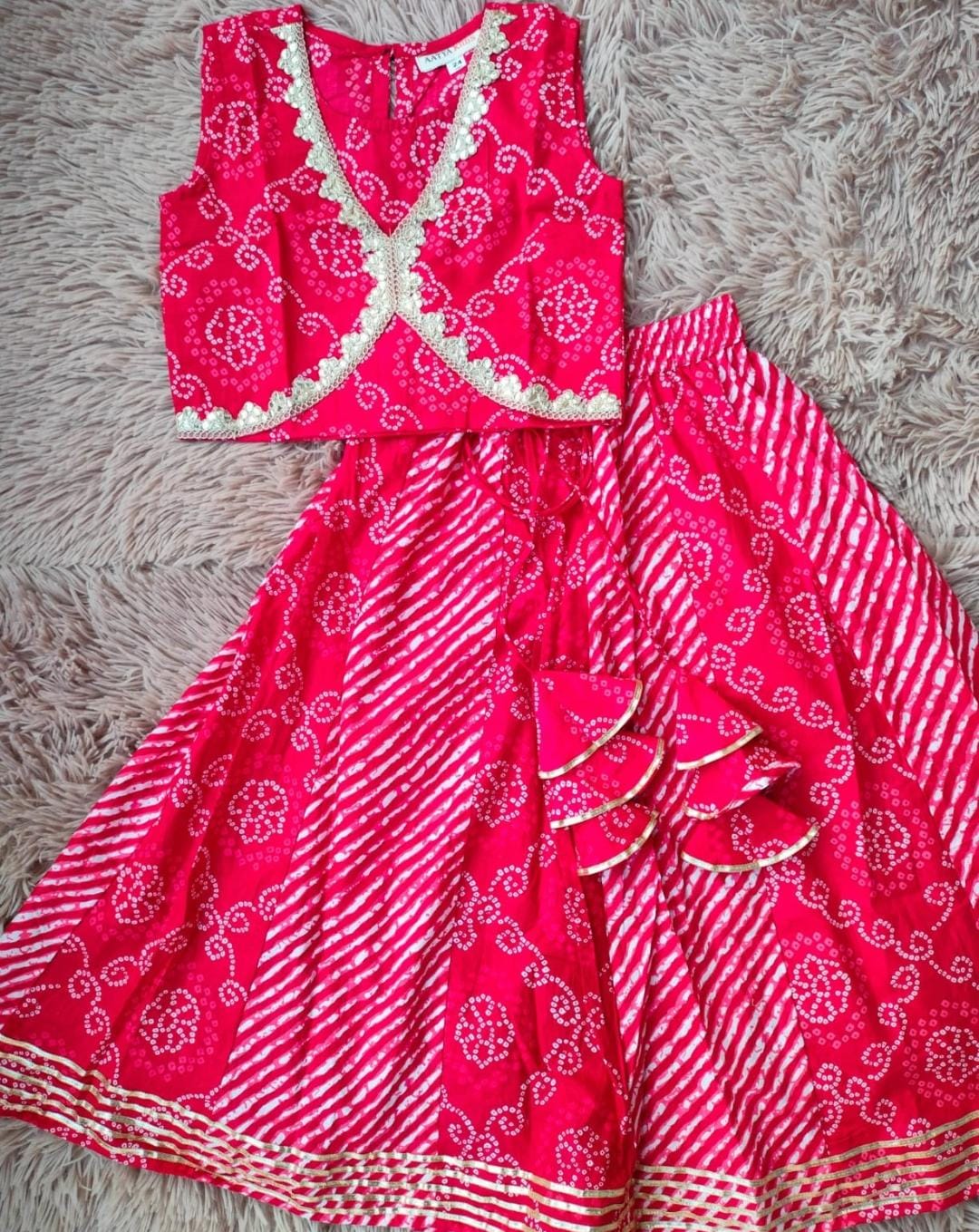 Red Lehariya & Bandhani Lehanga